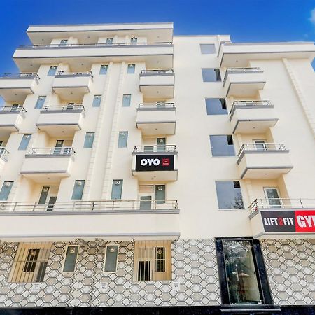 Hotel O Rm Homes Gurgáon Kültér fotó